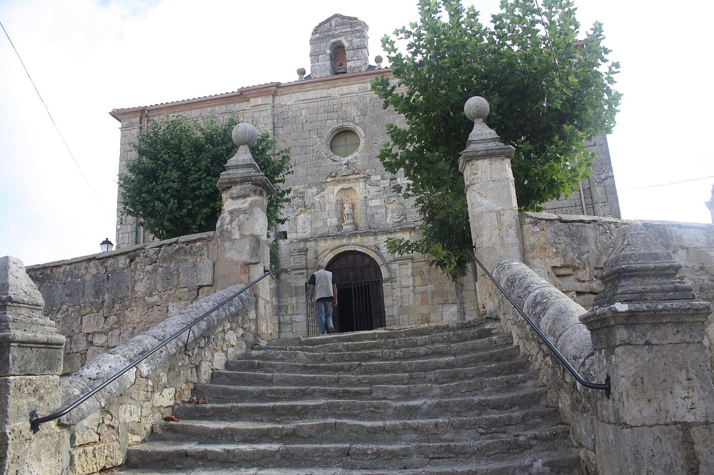 Iglesia de San Cristóbal en Itero del Castillo