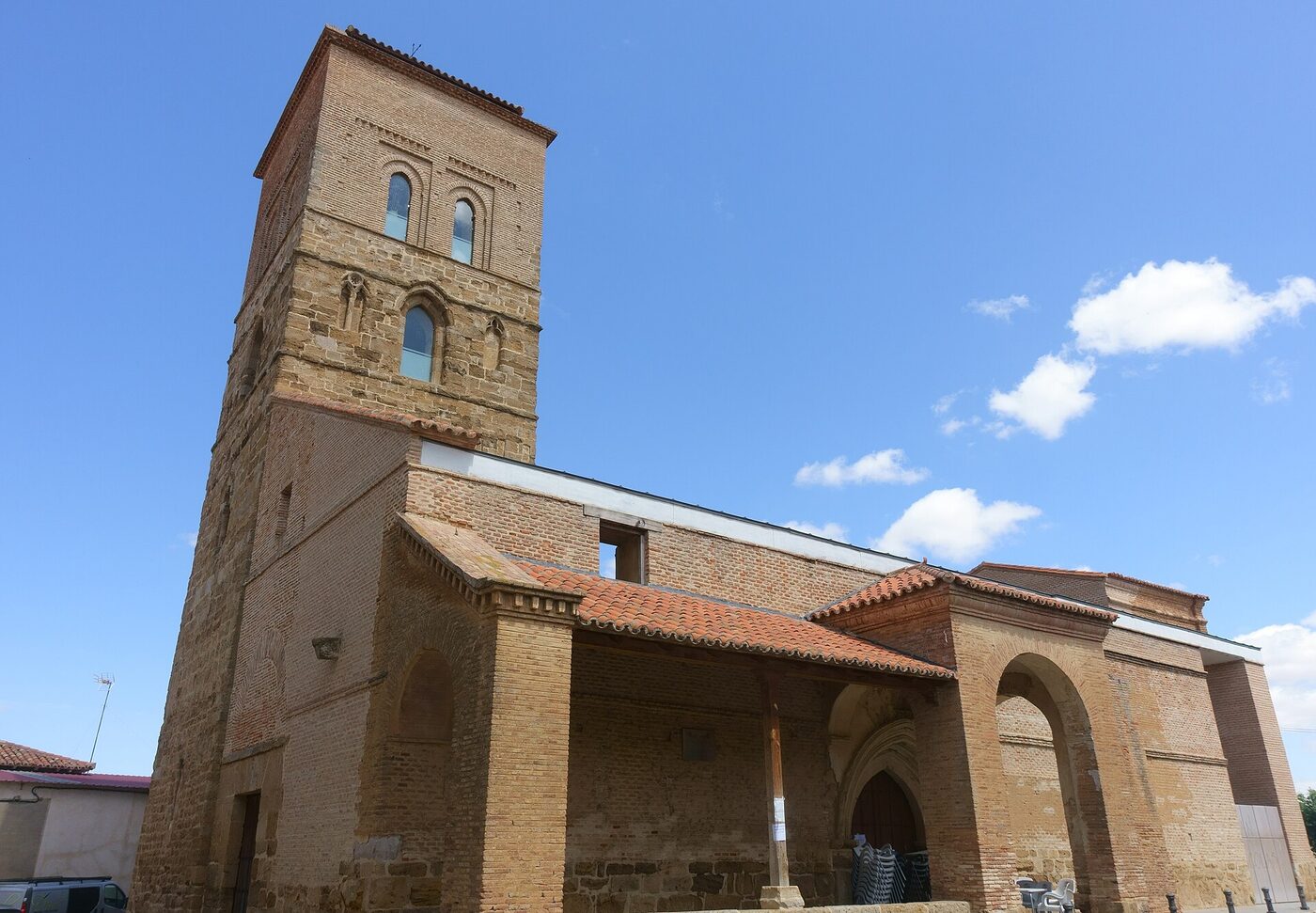 Iglesia de San Nicolás en Castroverde de Campos