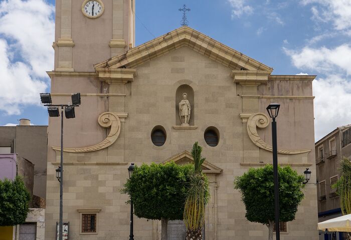 Iglesia de Santiago Apóstol