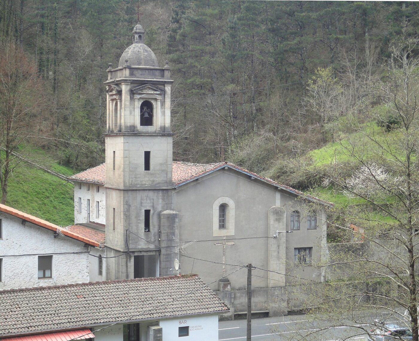 Aizpurutxoko San Agustin eliza en Azcoitia