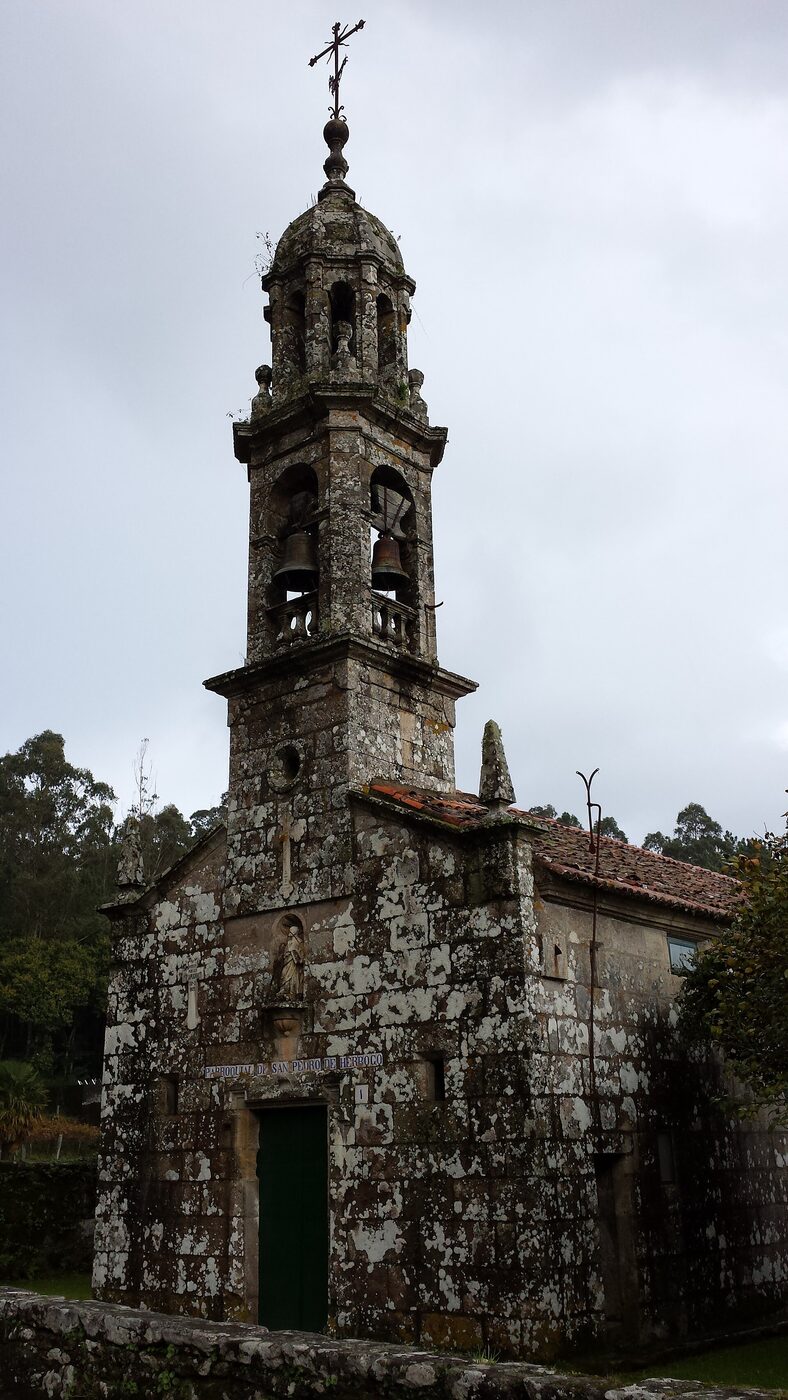 Igrexa de San Pedro de Herbogo en Os Dices