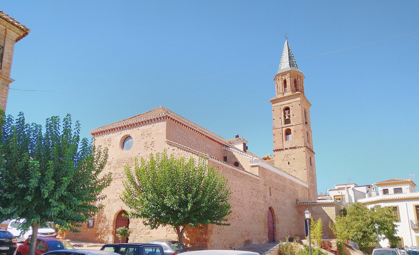 Iglesia de San Andrés en Fondón
