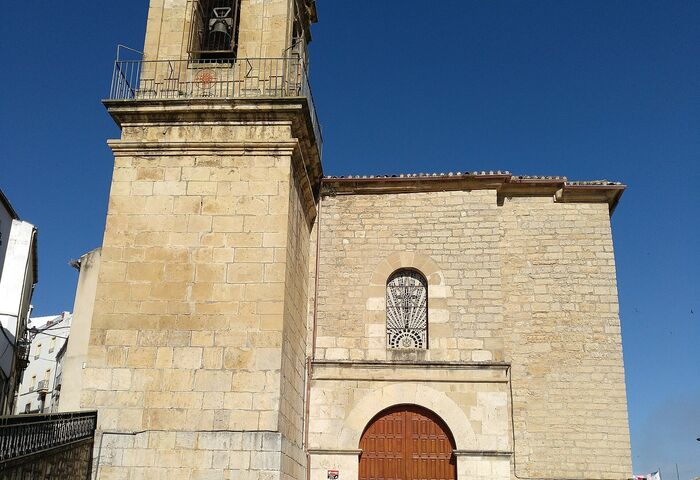 Iglesia de San Amador y Santa Ana