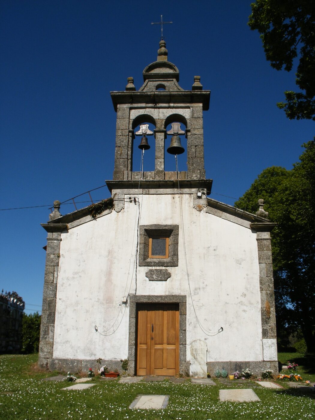 Igrexa de San Xurxo de Nogueira en Sobrado