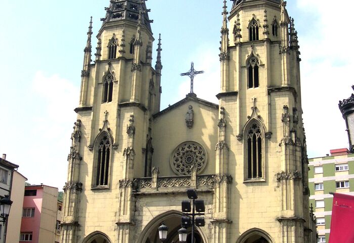 Iglesia de Santiago Apóstol
