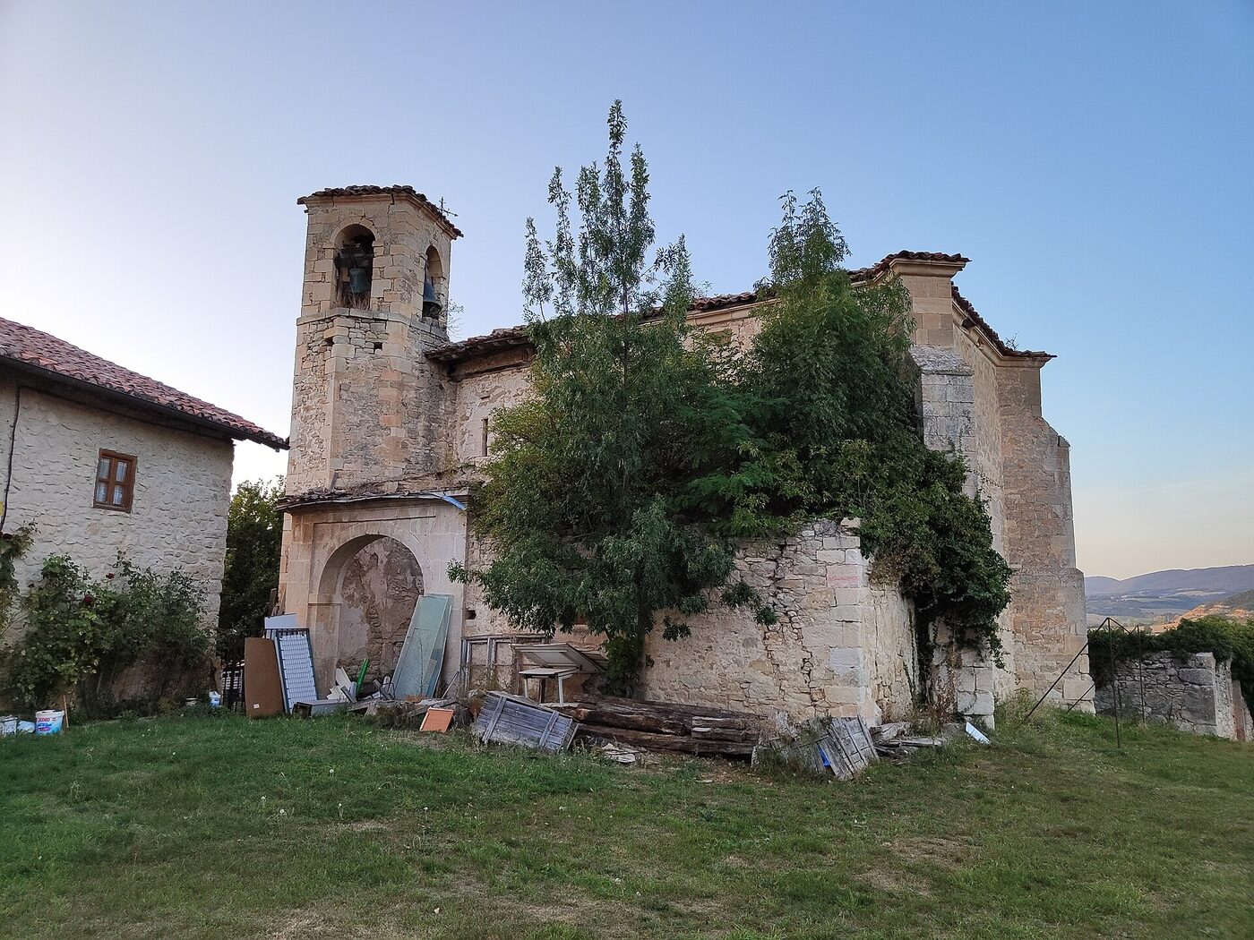 Ermita de La Asunción en Condado de Treviño