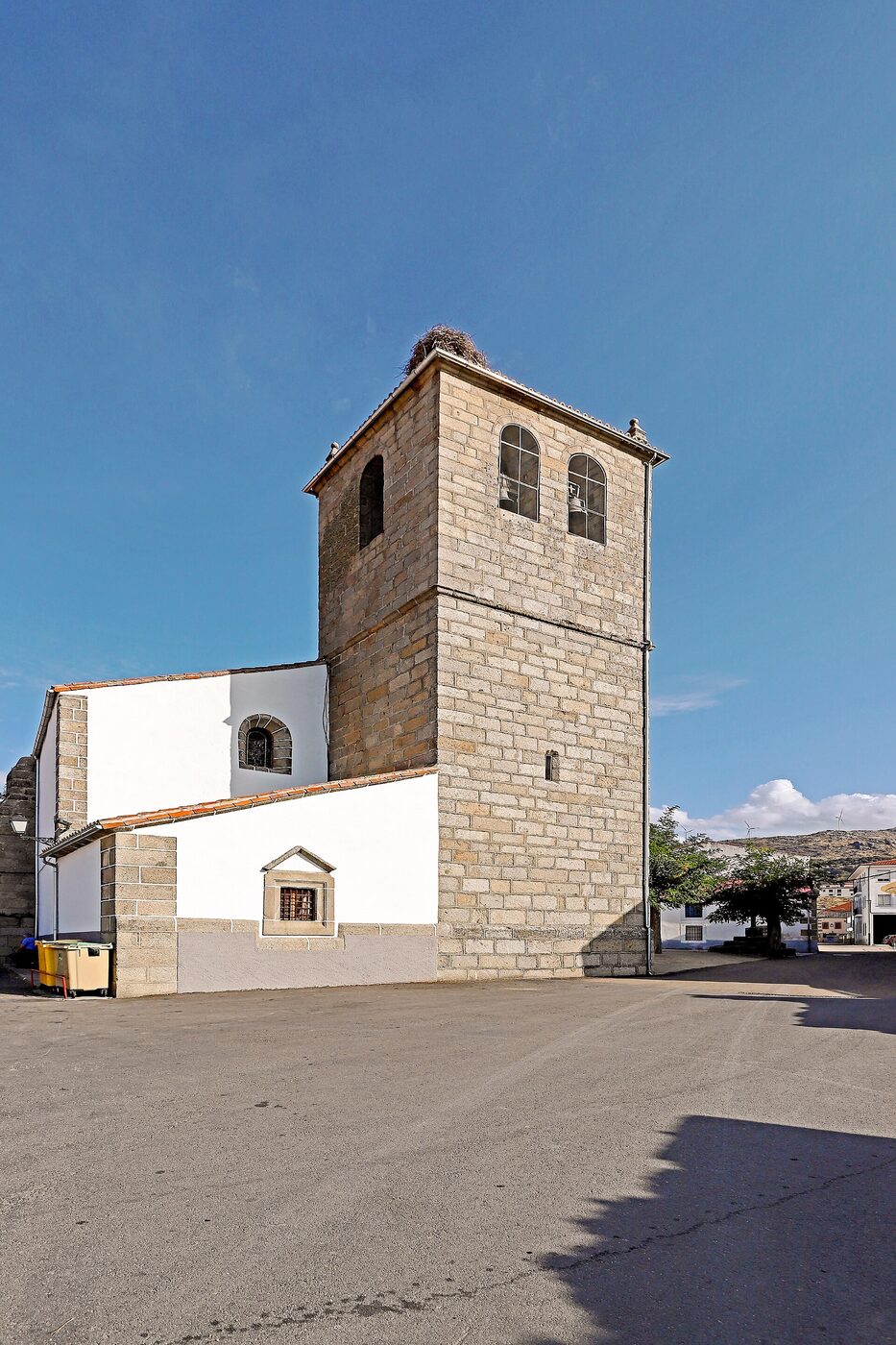 Iglesia de San Miguel en Ledrada