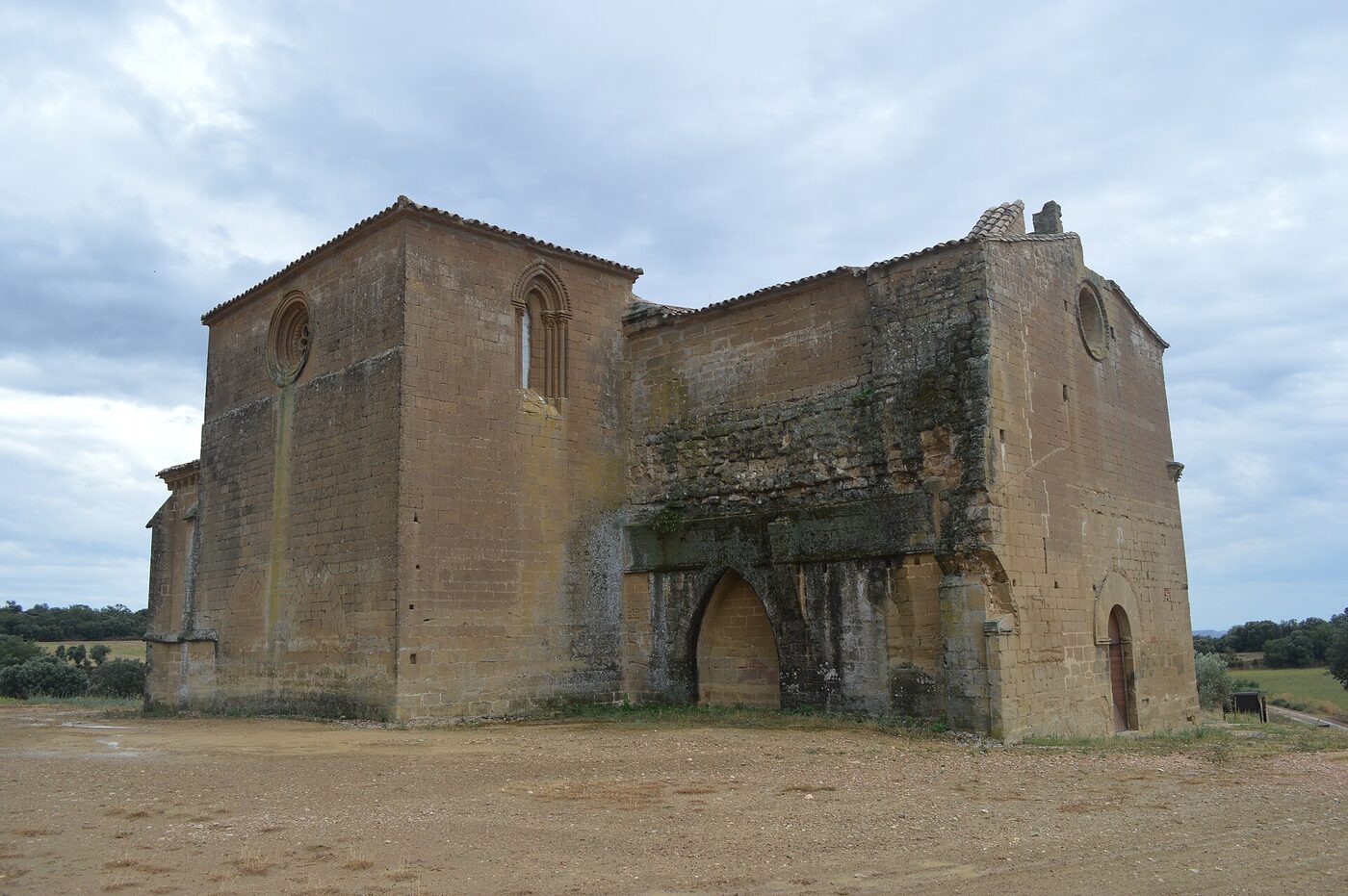 Iglesia de San Miguel de Foces en Ibieca