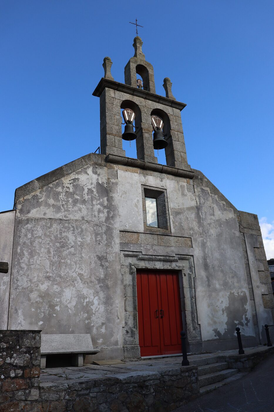 Igrexa de Santa María de Vila do Medio en Burela