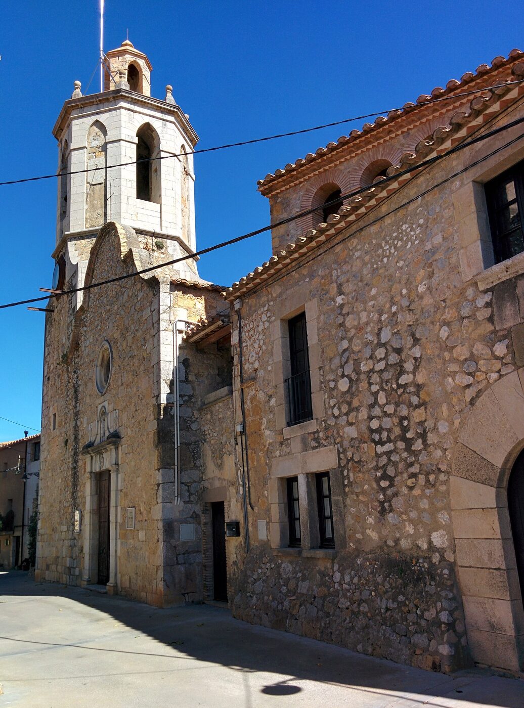 Església de Sant Maurici en Sant Mori
