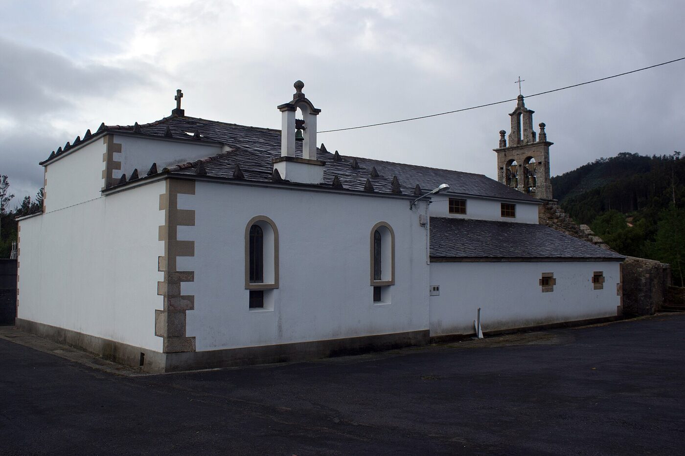 Igrexa de Santa Eulalia de Merille en Ourol