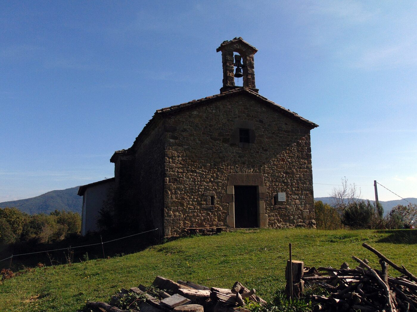 Sant Antoni de Puigpardines en la Vall d'en Bas