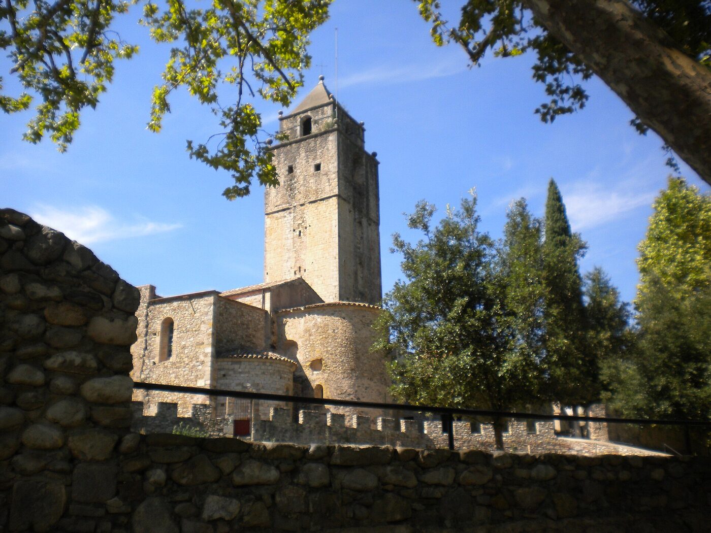 Església de Sant Llorenç de la Muga en Sant Llorenç de la Muga