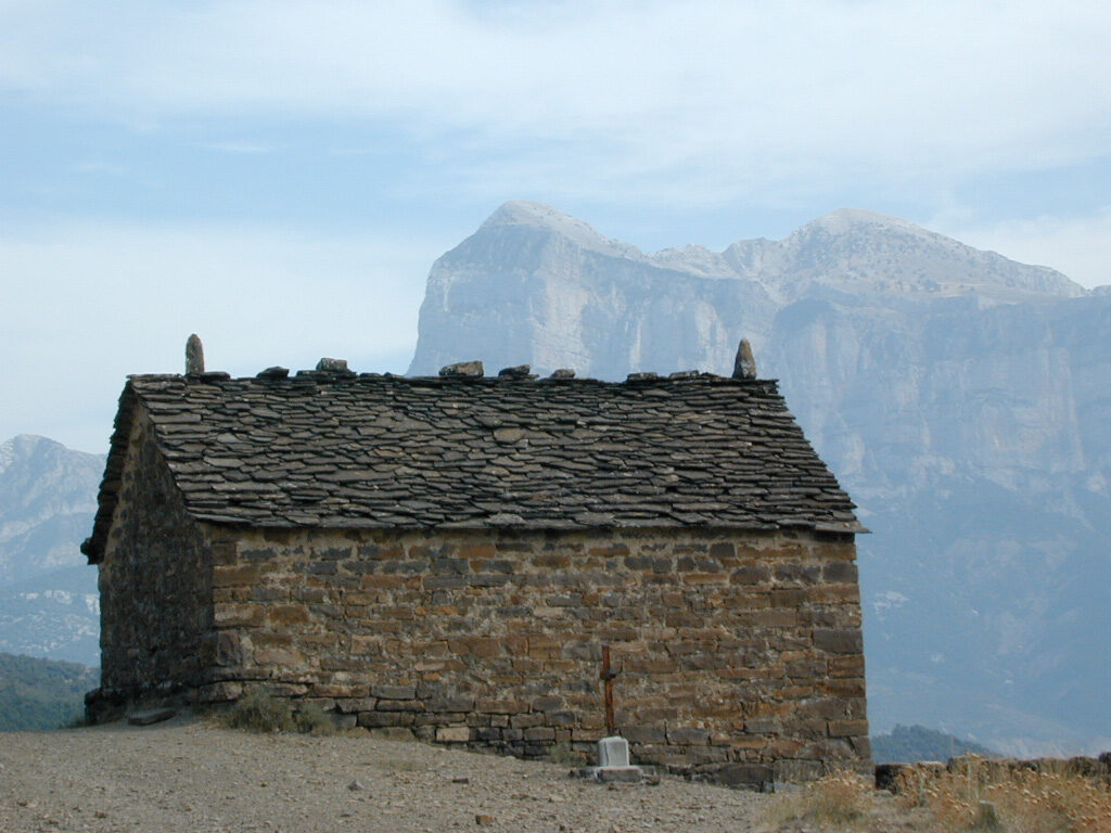 Ermita de San Miguel en Labuerda
