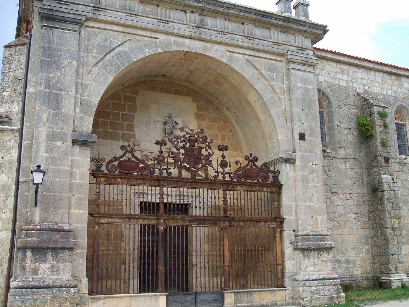 capilla del Santo en Barrios de Colina