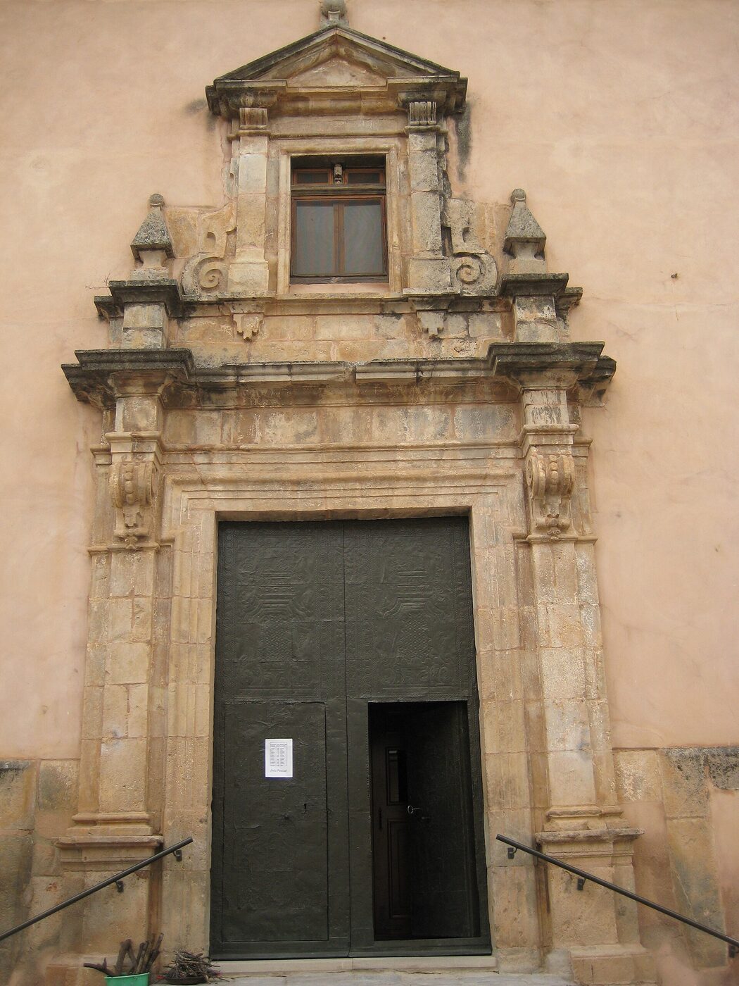 Iglesia Parroquial de San Juan Bautista en Espadilla