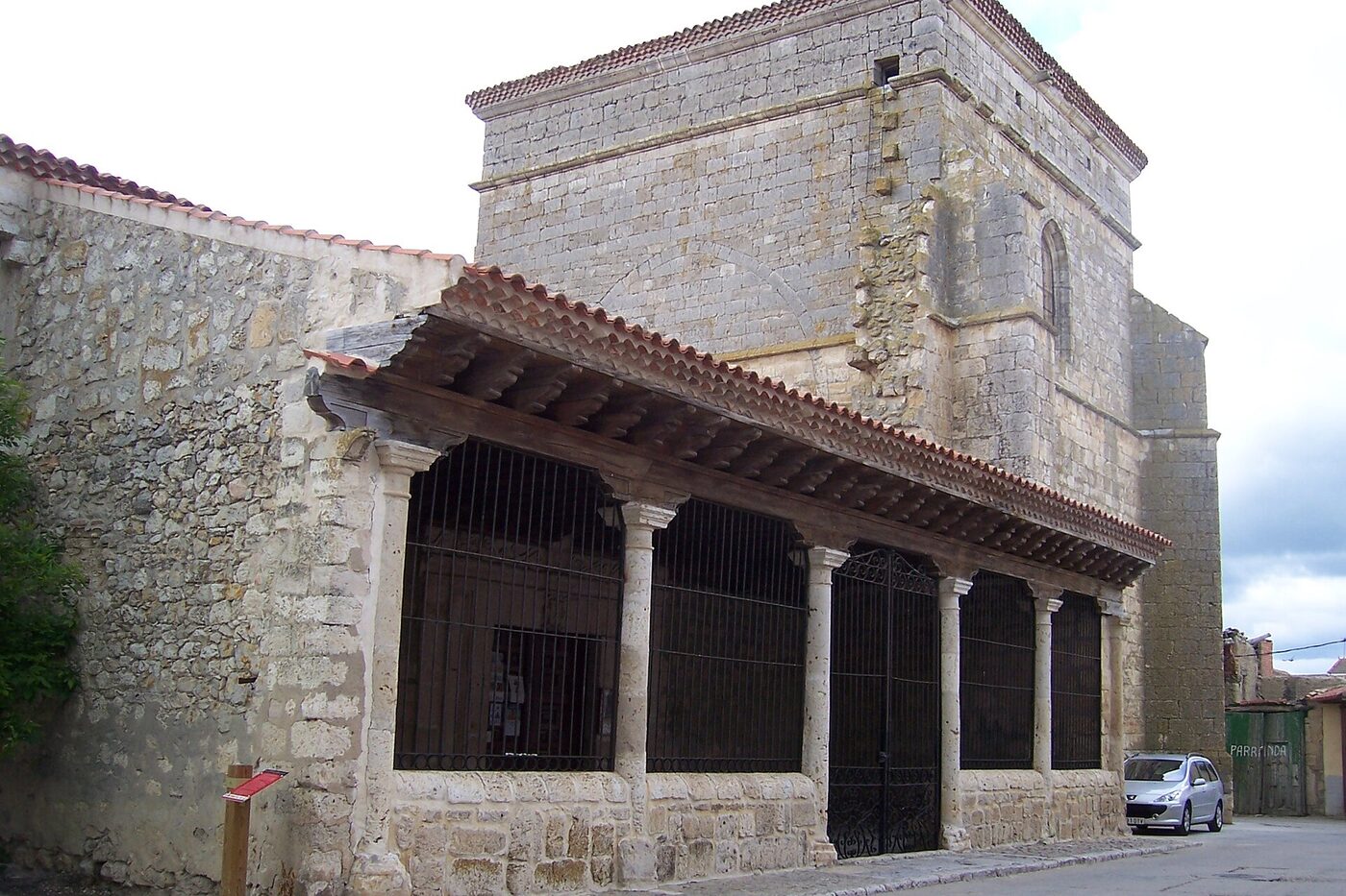 Iglesia de Santa María de la Expectación en Peñaflor de Hornija