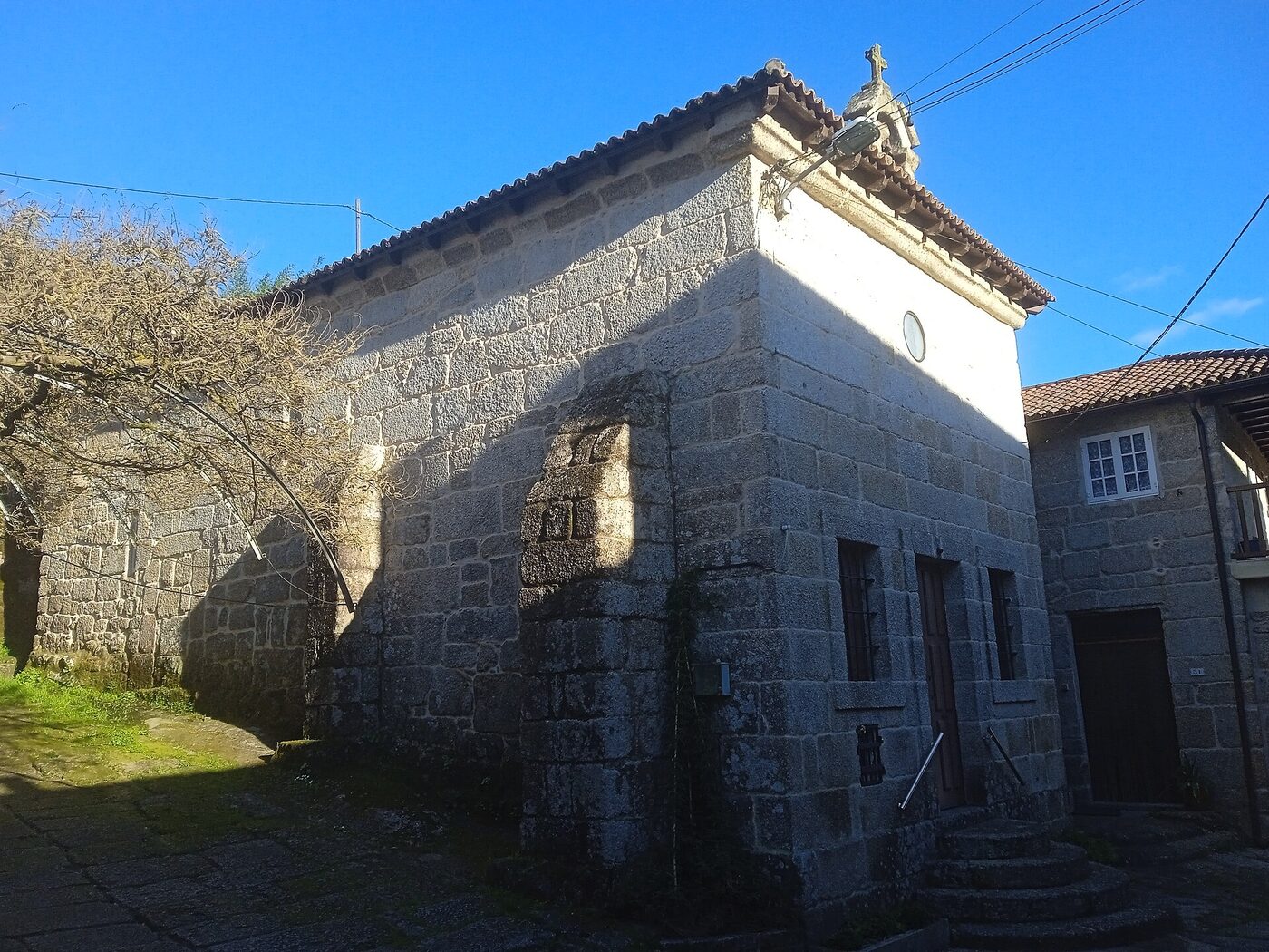 Capela de Santo Antón da Ponte en Leiro