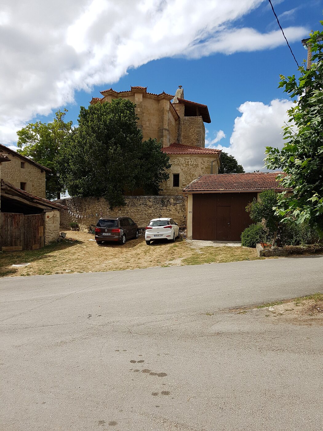 Iglesia de San Pelayo en Valle de Tobalina