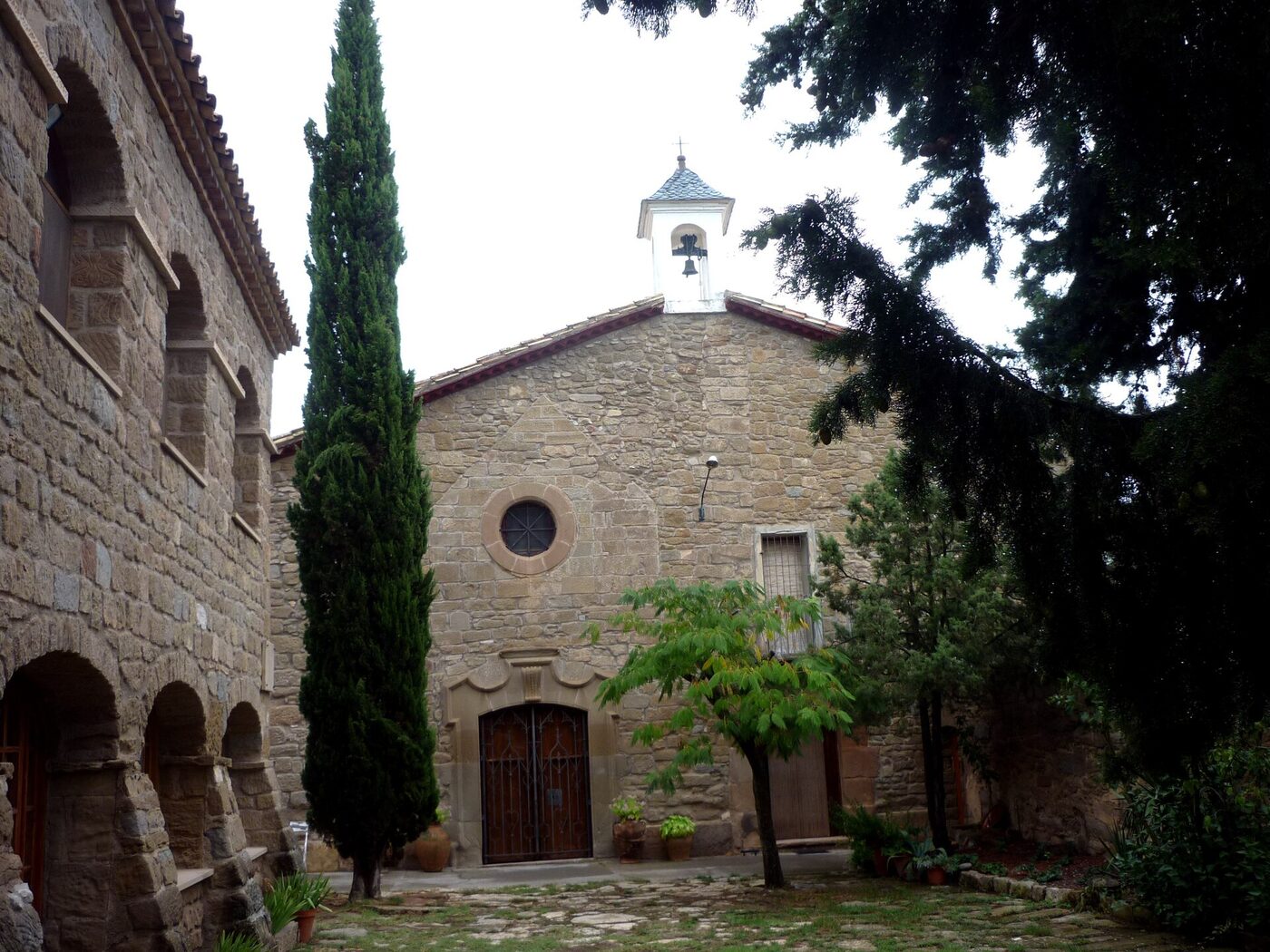 Mare de Déu de Refet en Artesa de Segre