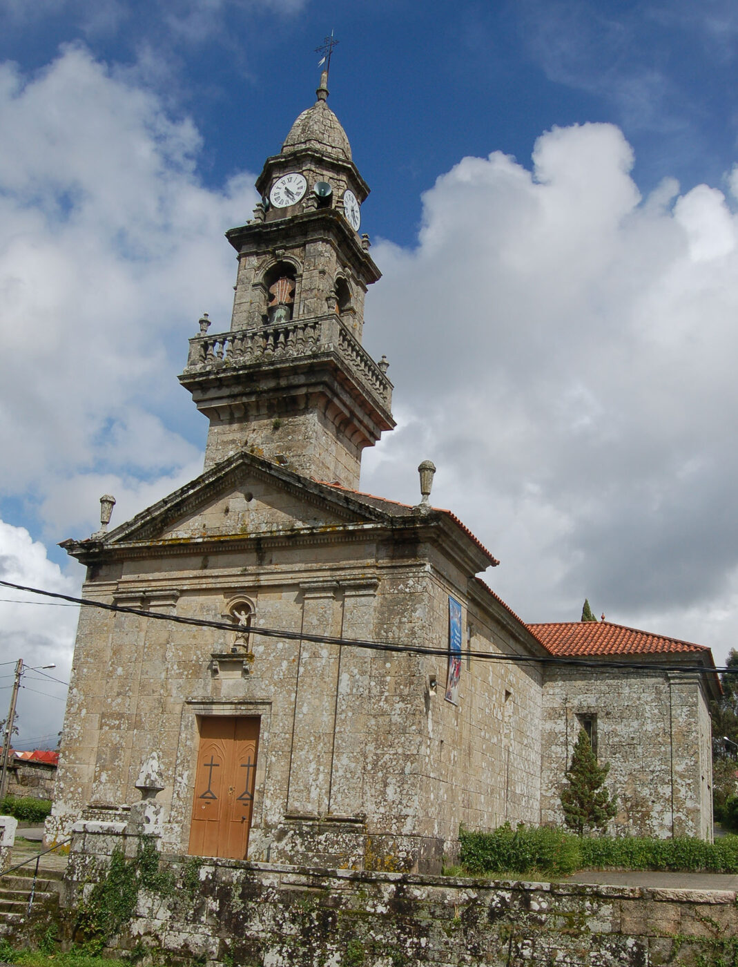 Igrexa de Santa María de Mourente en Pontevedra