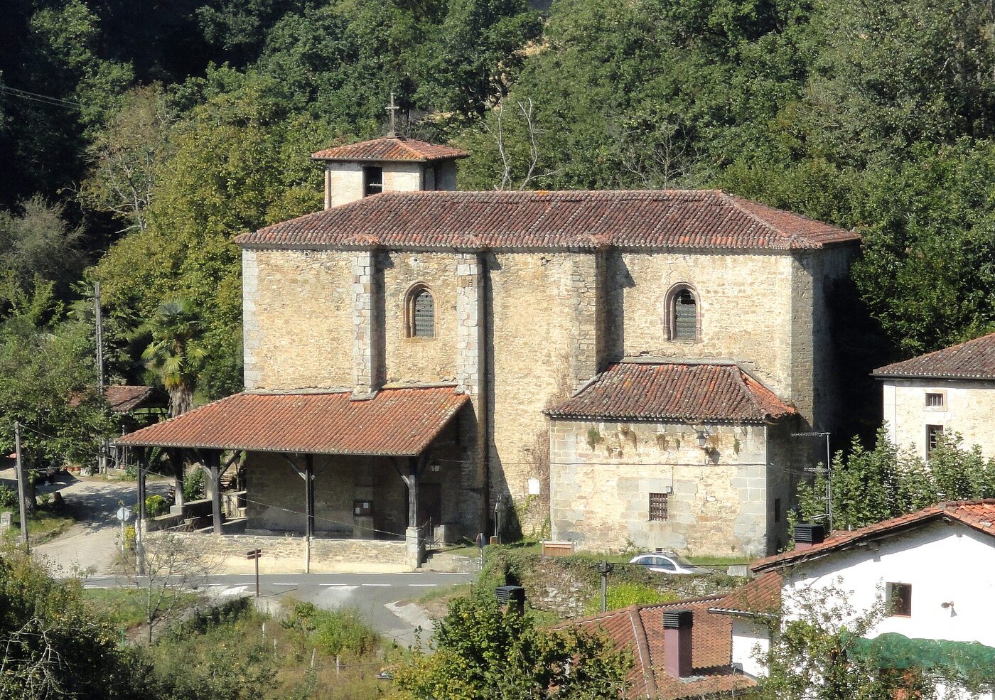 San Salbador eliza en Alzo