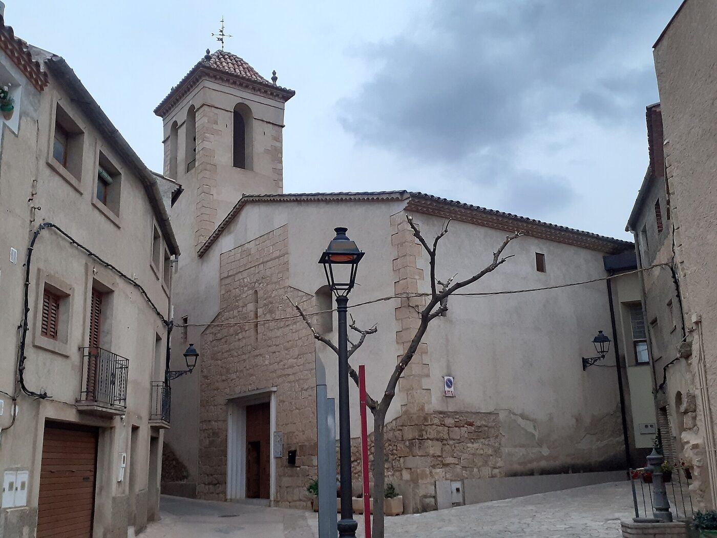 Església de la Nativitat de Maria en Cabacés