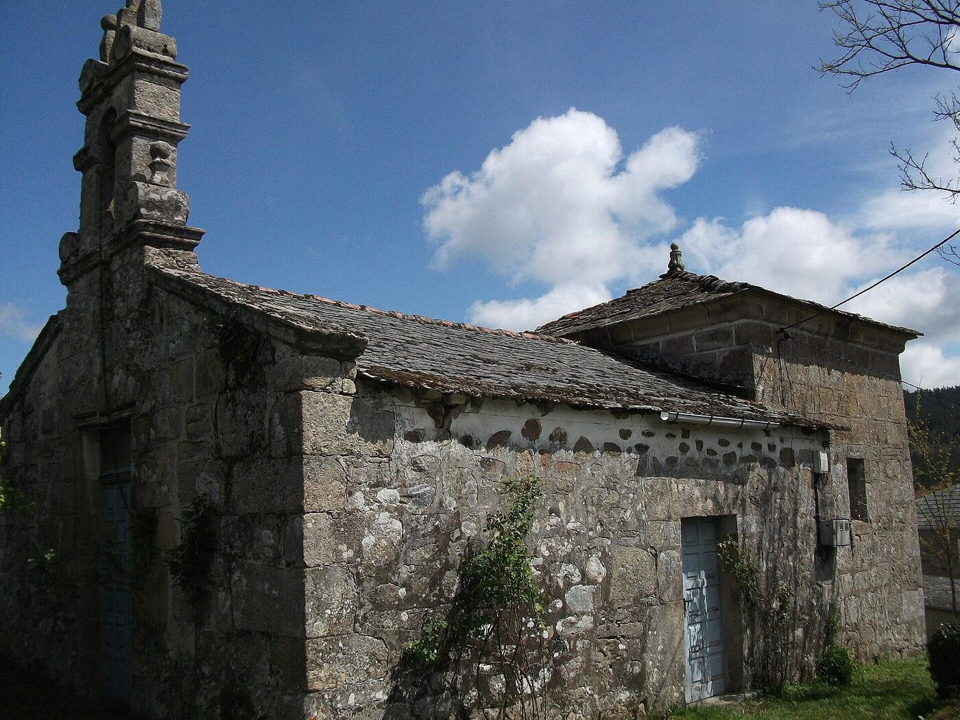 Igrexa de Santa María de Vilafiz en O Páramo