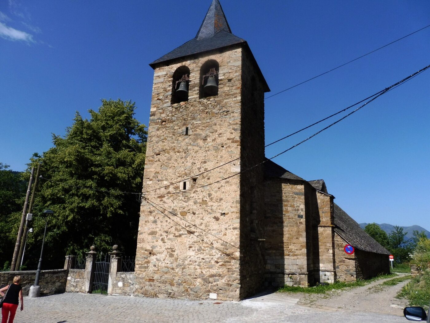 Glèsia de Sant Estèue en Viella Mitg Arán