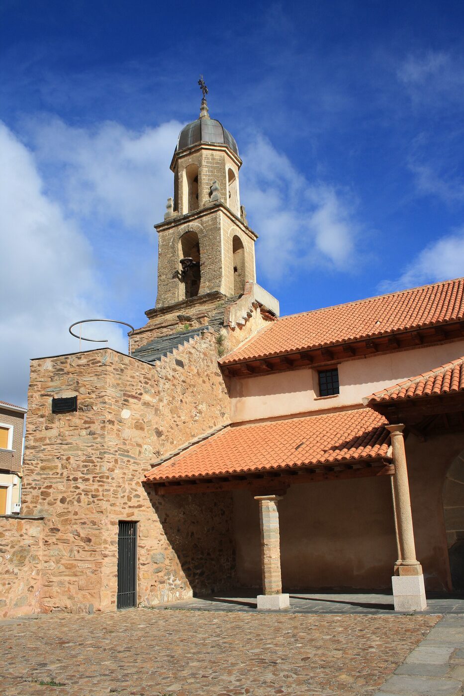 Iglesia de San Esteban en Alija del Infantado