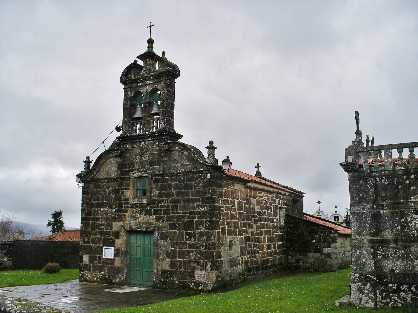 Igrexa de San Martiño de Coucieiro en Val do Dubra