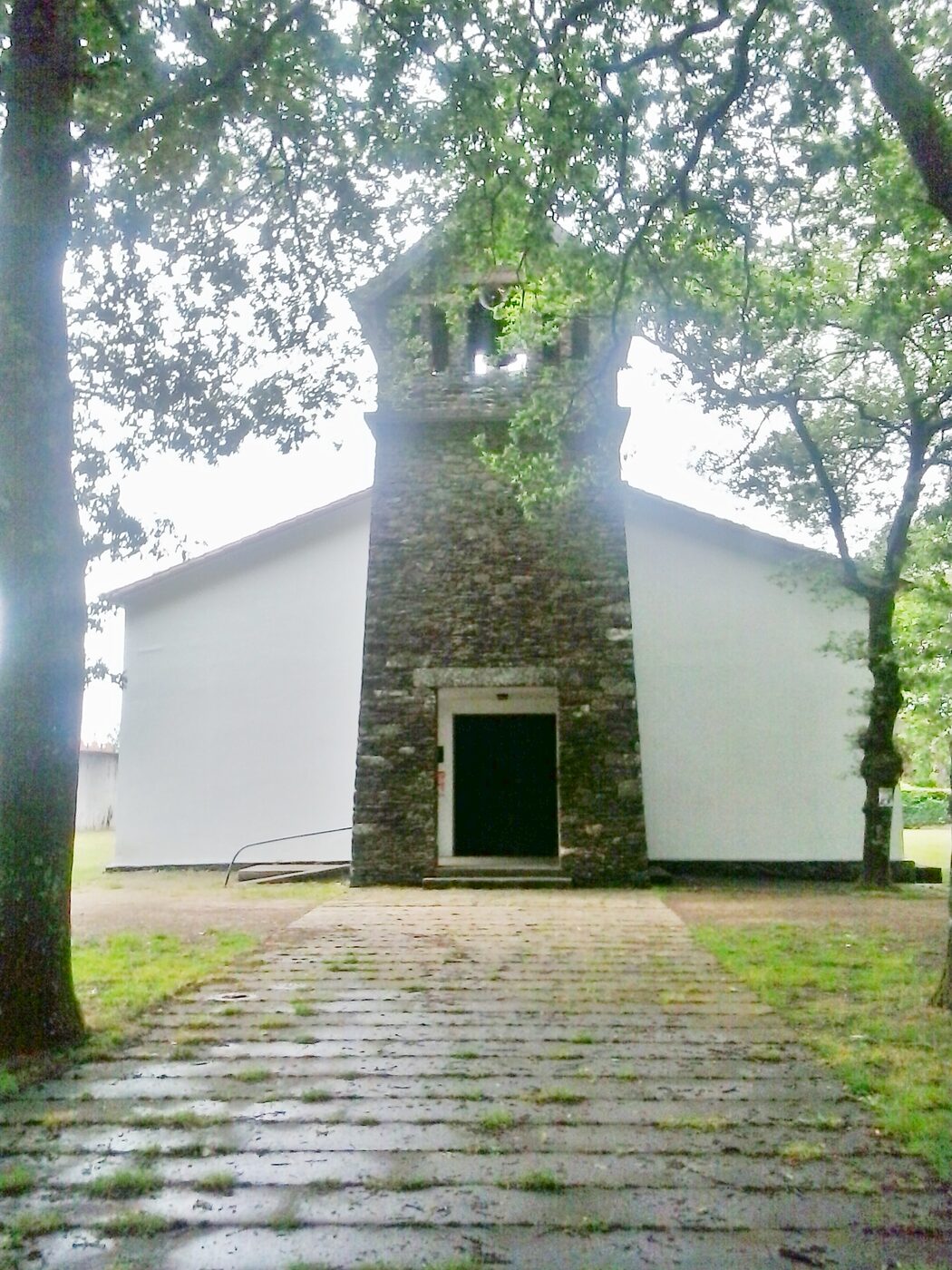 Igrexa de Santa María de Deixebre en Oroso