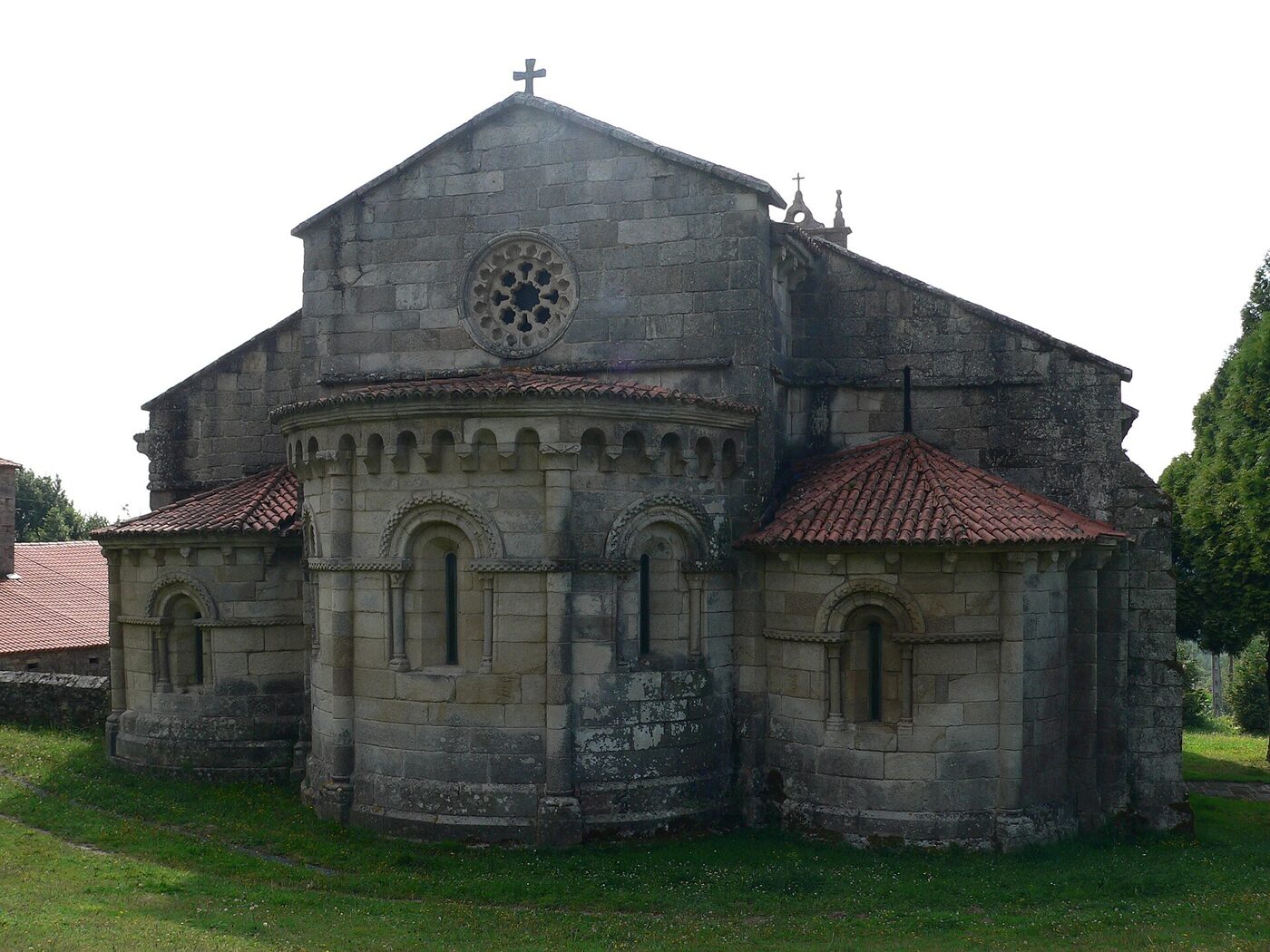 Capela de San Pedro de Mezonzo en Ru