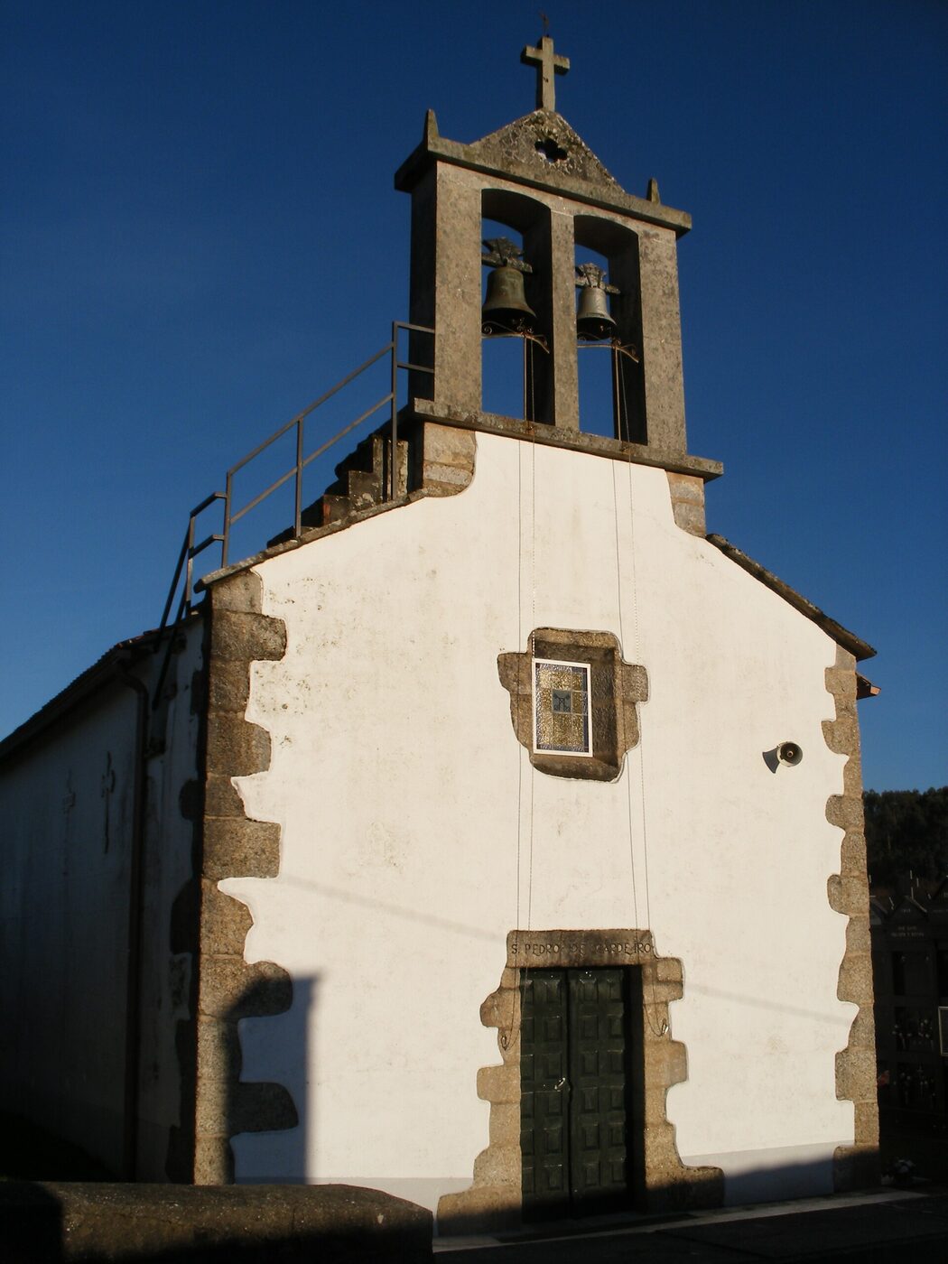 Igrexa de San Pedro de Cardeiro en A Gándara