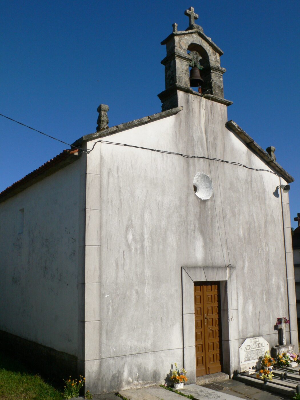 Igrexa de San Pedro de Corneda en Boimorto
