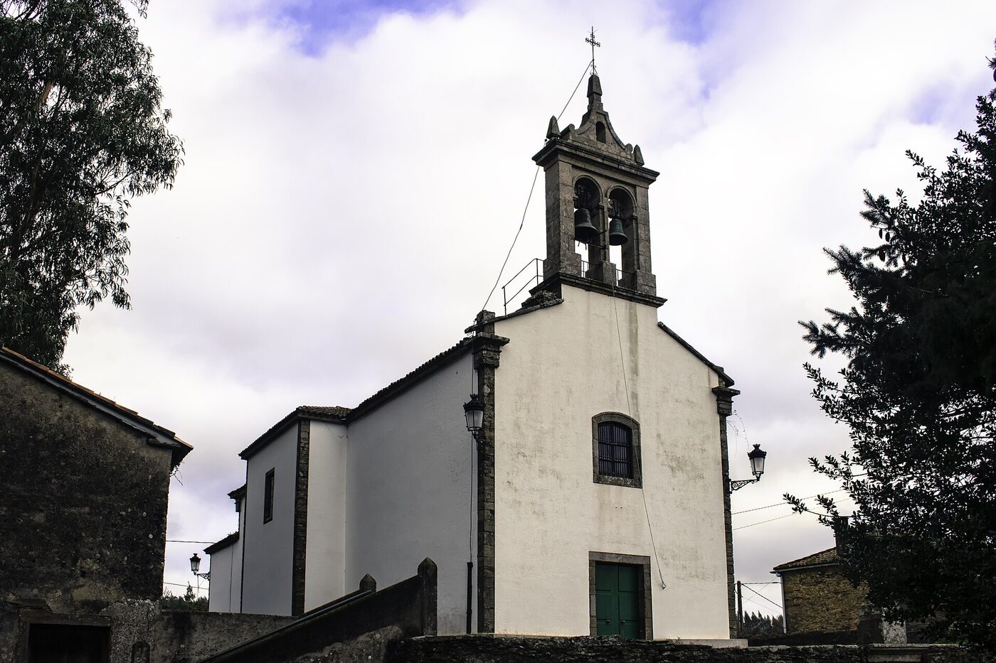 Igrexa de San Vicenzo do Pino en O Pino