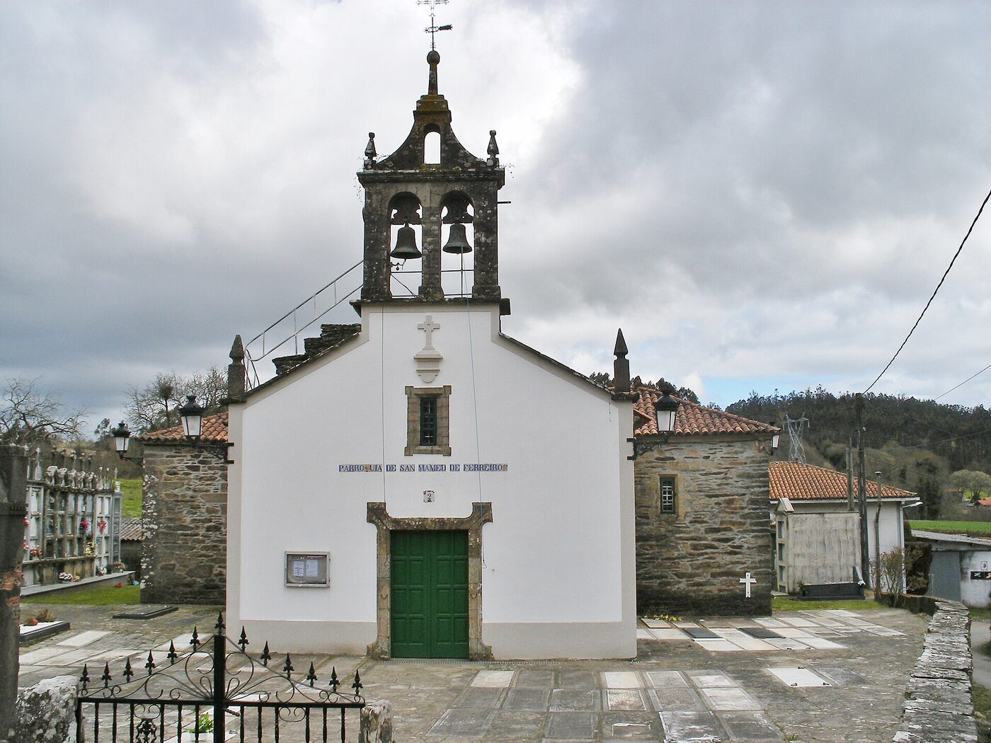 Igrexa de San Mamede de Ferreiros en O Pino