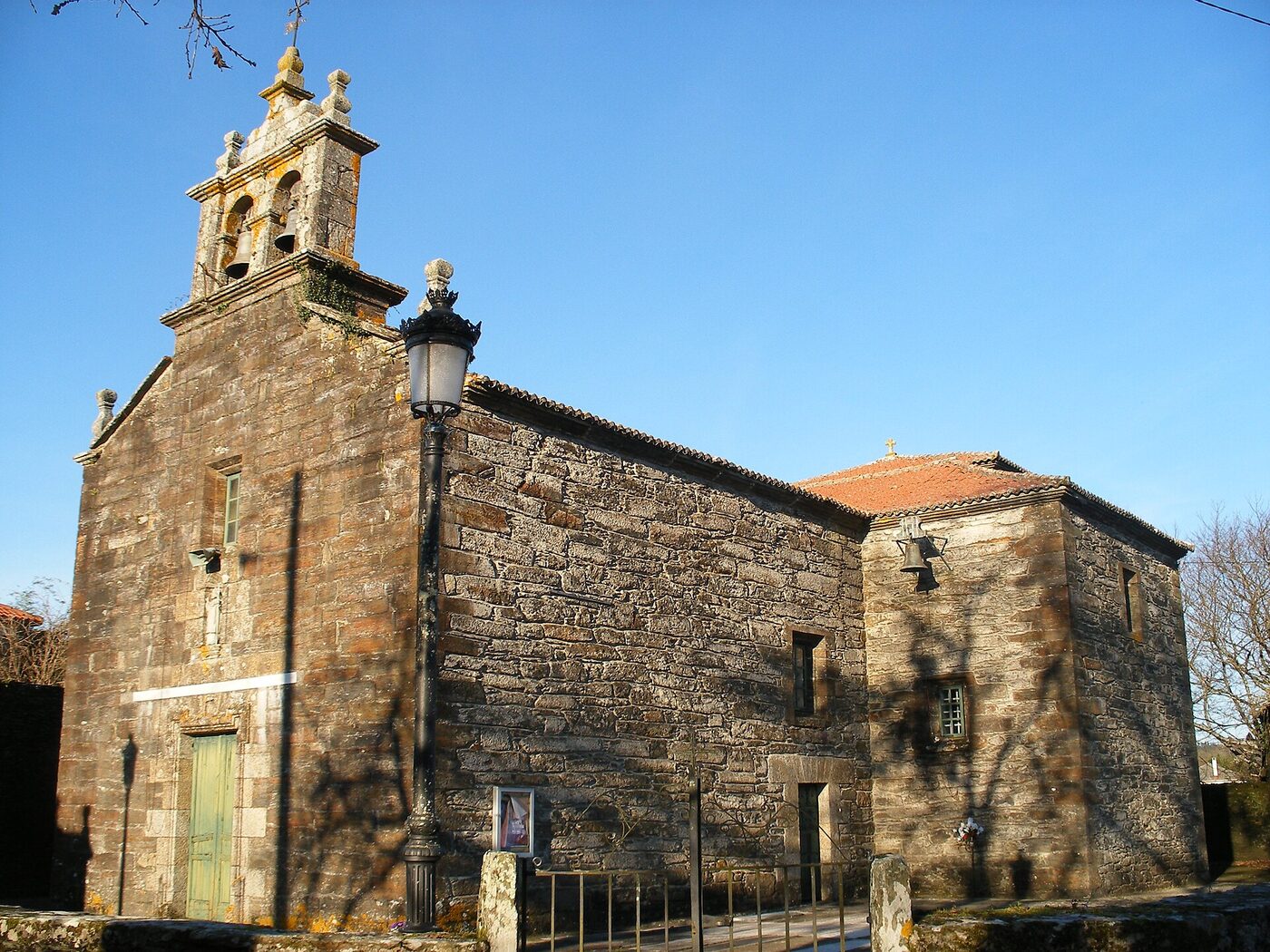 Igrexa de San Martiño de Calvos de Sobrecamiño en Arzúa