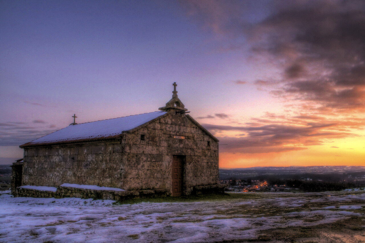 Ermida de San Bartolomeu en Santa Comba