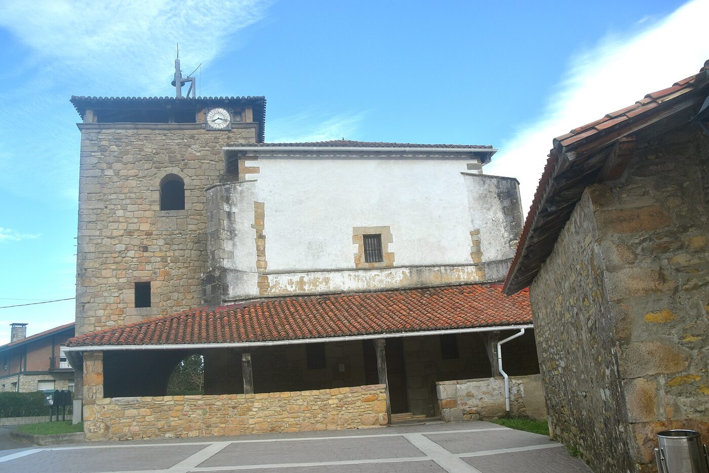 San Martin Eliza / Iglesia de San Martín en Gamiz-Fika