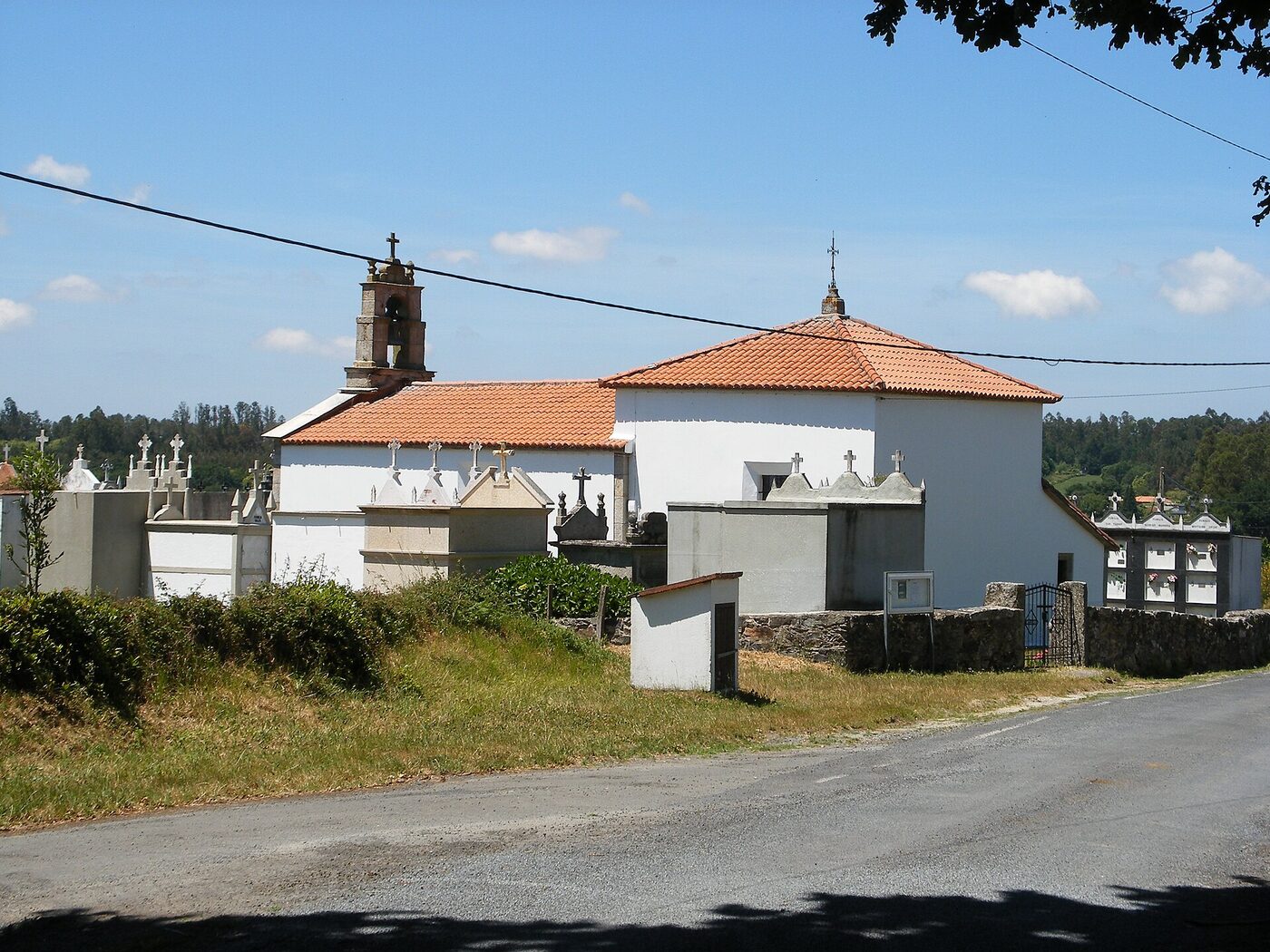Igrexa de Santa María de Campos en Melide