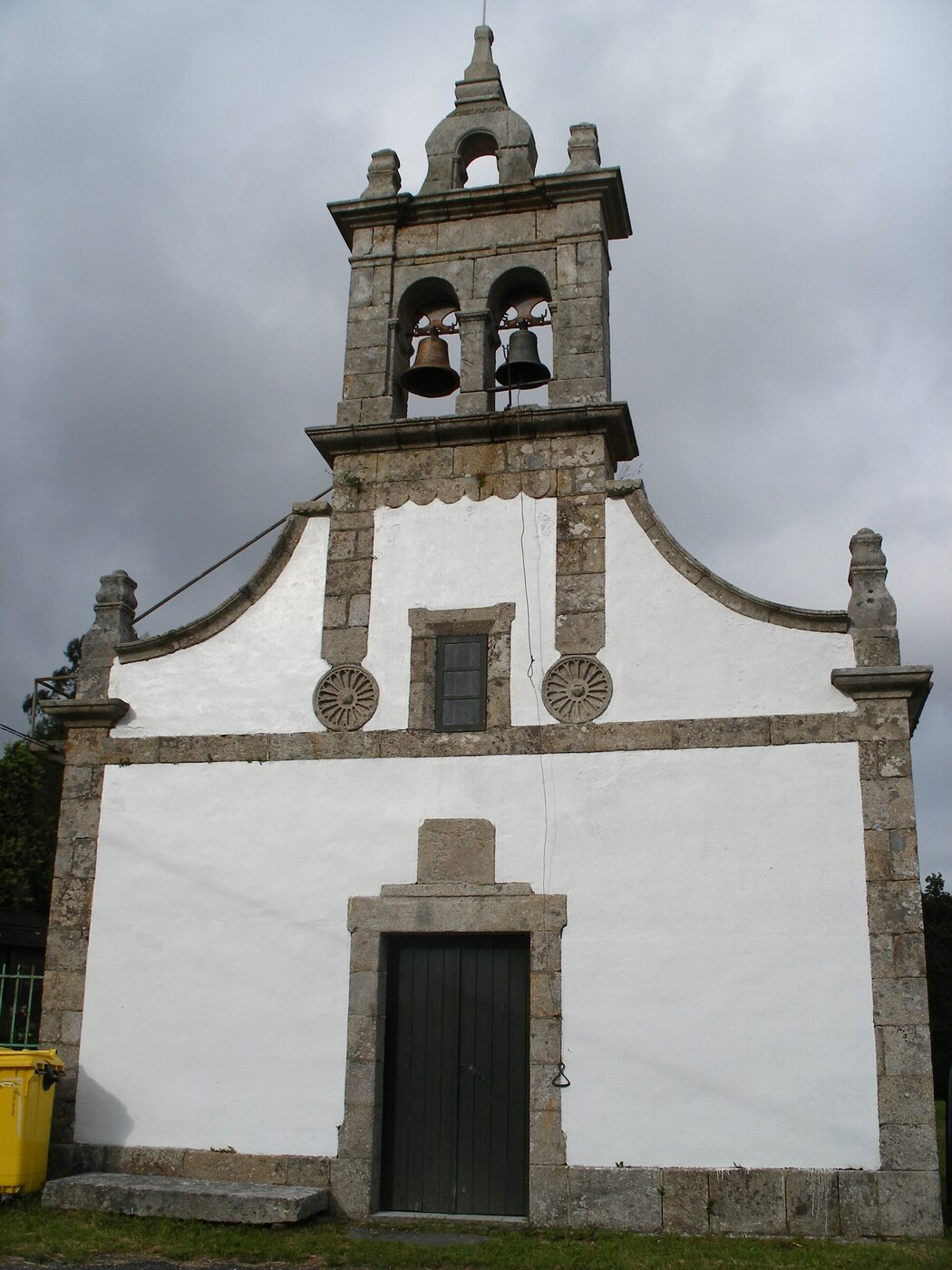 Igrexa de Santa Xiá de Monfero en Monfero