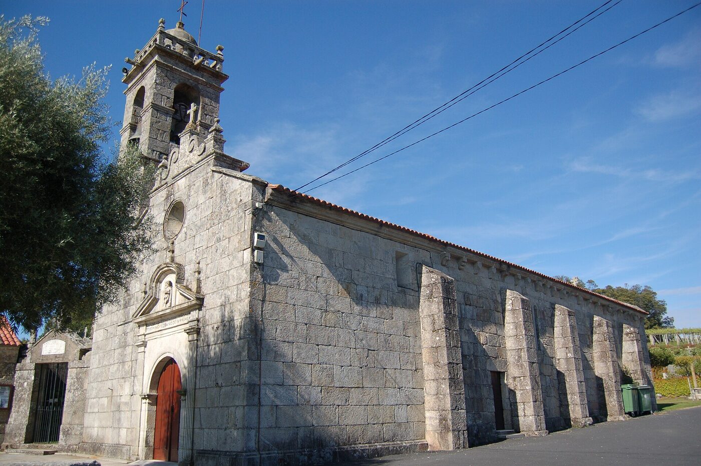 Igrexa de Santo André de Barrantes en Ribadumia