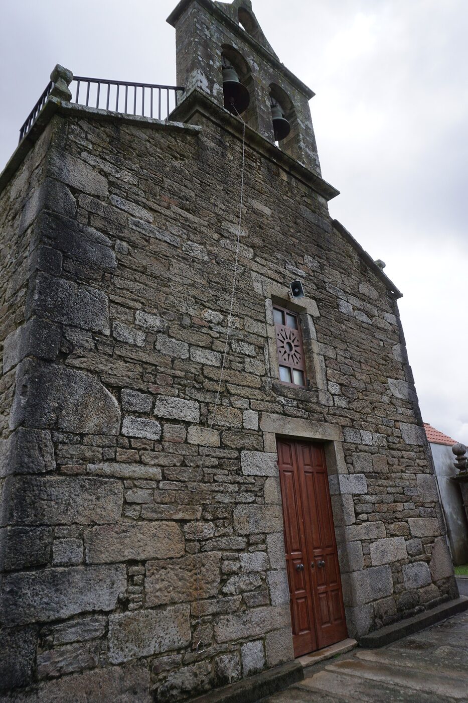 Igrexa de Santiago de Carreira en Zas