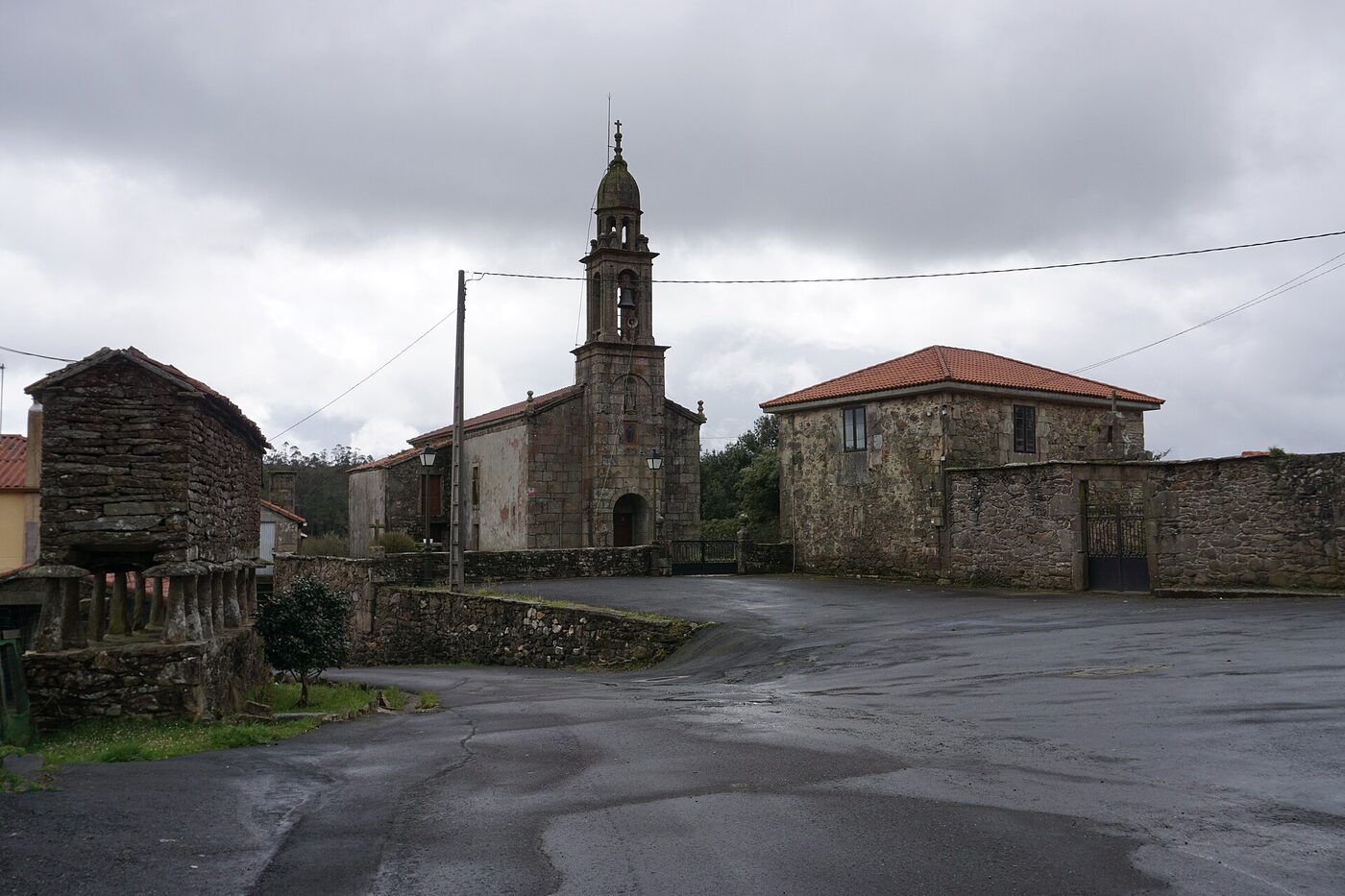 Igrexa de San Martiño de Meanos en Zas