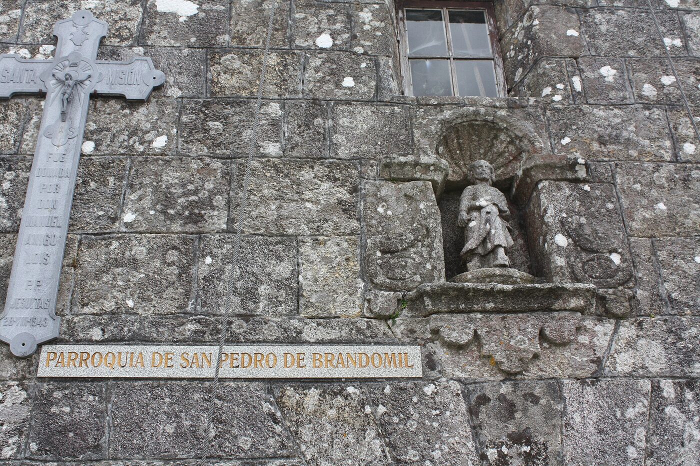 Igrexa de San Pedro de Brandomil en Zas