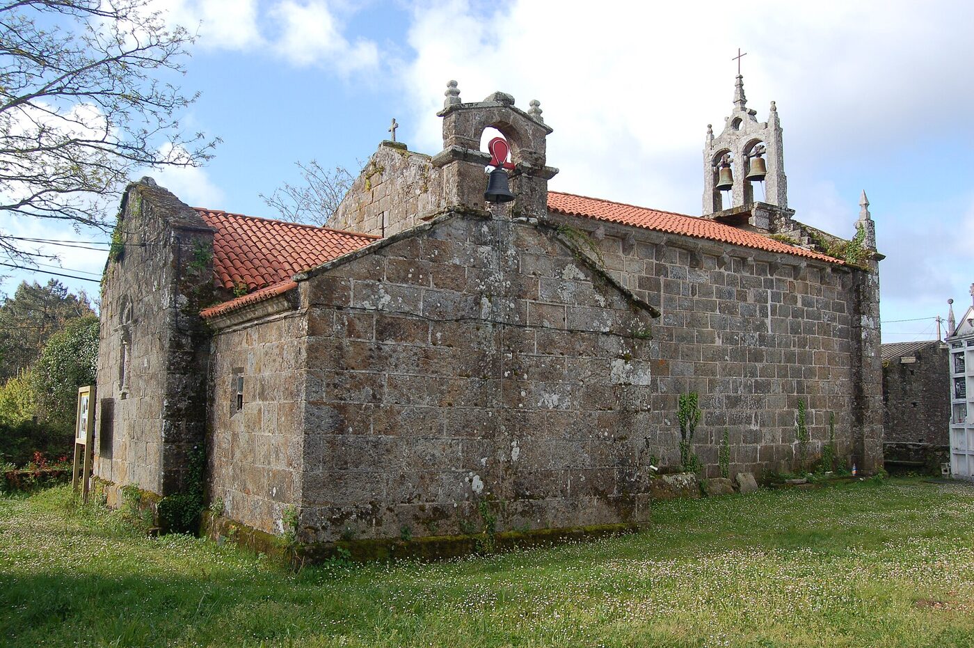 Igrexa de Santa Locacia de Frixe en Muxía