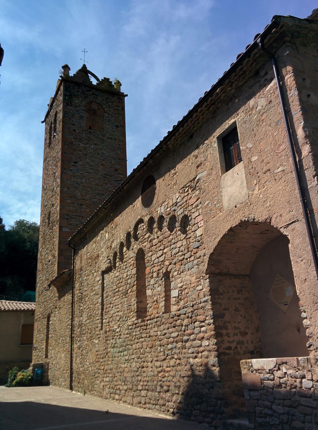Sant Pere d'Osor en Osor