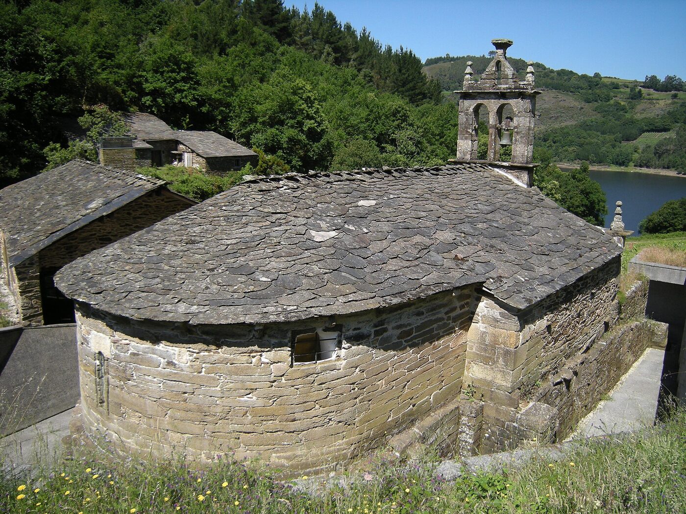 Igrexa de San Fagundo de Ribas de Miño en Paradela
