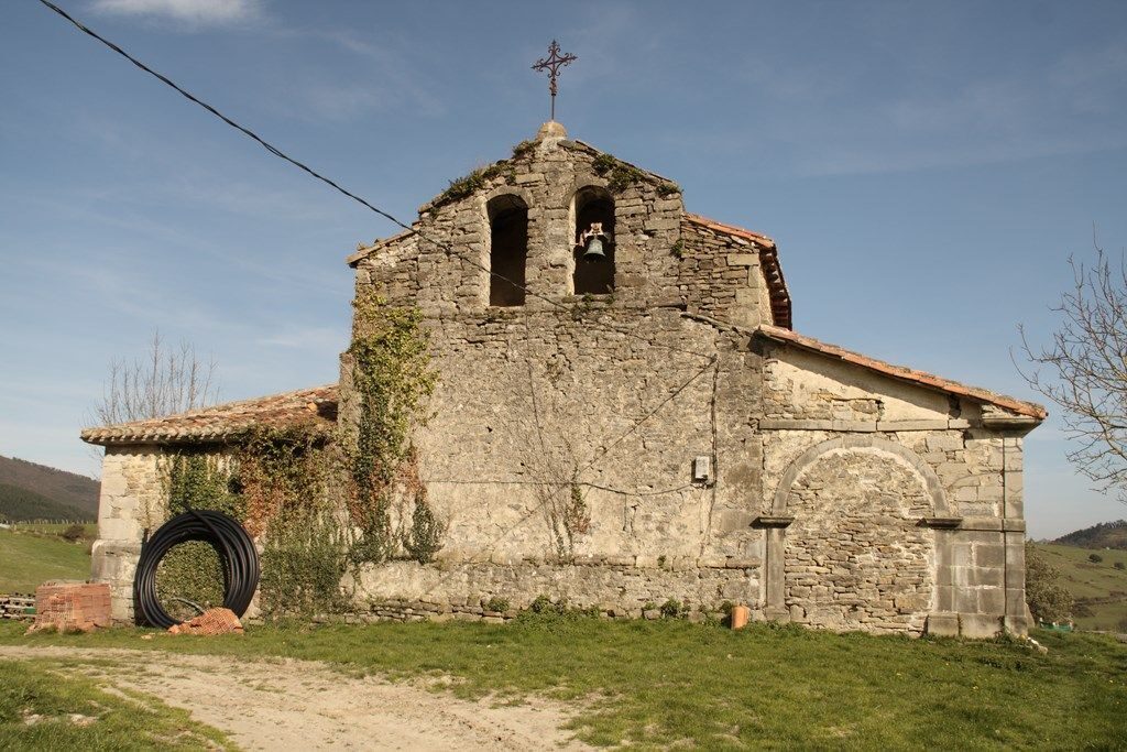 Iglesia de la Asunción Y San Pelayo en Valle de Mena